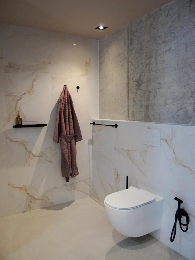 Suites 9 Malaga, Three Unique Suites With Private Plunge Pool Екстер'єр фото