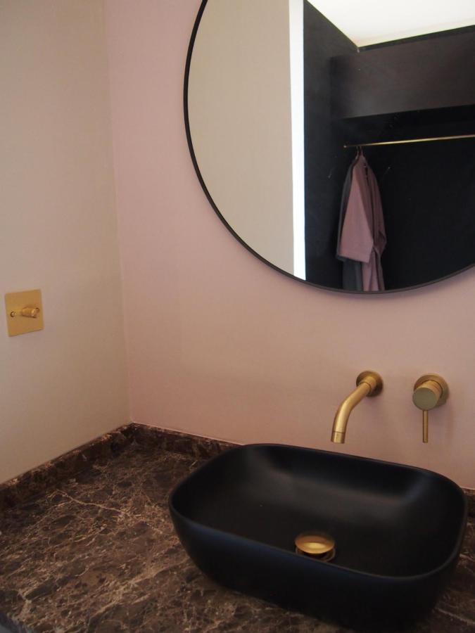 Suites 9 Malaga, Three Unique Suites With Private Plunge Pool Екстер'єр фото