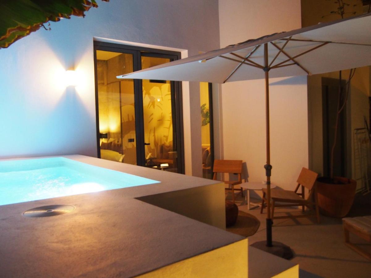 Suites 9 Malaga, Three Unique Suites With Private Plunge Pool Екстер'єр фото